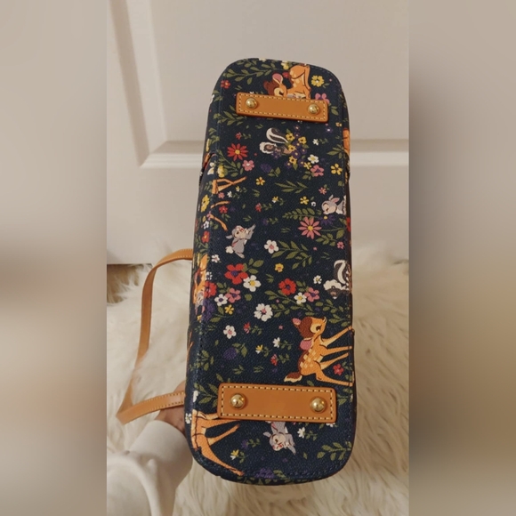 💖FIRM! NWT DISNEY PARKS COLLECTION X DOONEY AND BOURKE 2023 BAMBI FLORAL TOTE - Picture 13 of 13